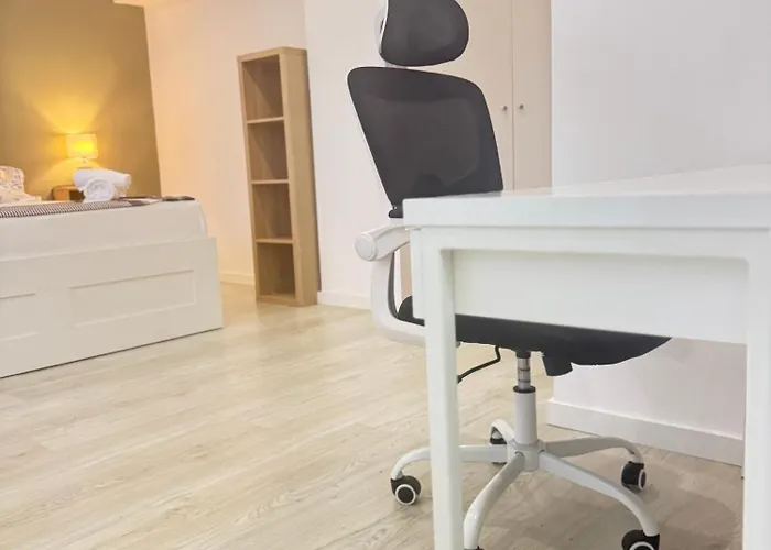 Kwatera prywatna A With Ensuite Bathroom In A T2 At Olivais *